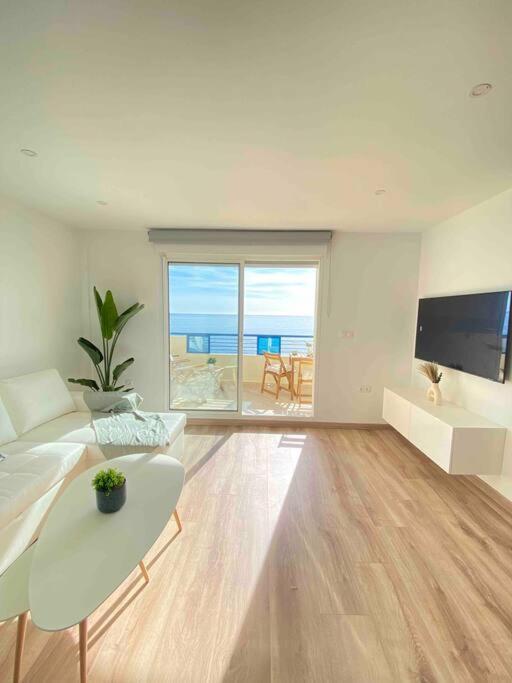 Apartment Front View By Sol Maestranza *